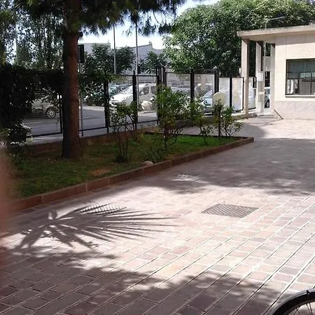 Anacrehome Apartman Milánó